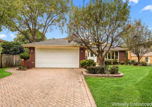 Photo 1 of Single family home for sale at 314 S Meier Rd, Mount Prospect, IL 60056 | MLS# 12783449 | Listing updated on 2026-10-22
