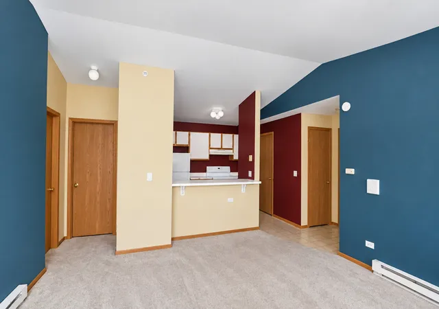Photo 2 of Condo for sale at 551 Leah Ln #3C, Woodstock, IL 60098 | MLS# 12783458 | Listing updated on 2026-10-22