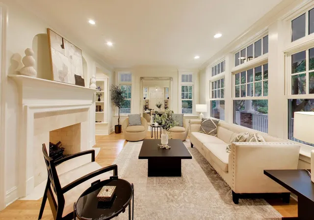 Photo 3 of Single family home for sale at 5331 N Magnolia Ave, Chicago, IL 60640 | MLS# 12783475 | Listing updated on 2026-10-27