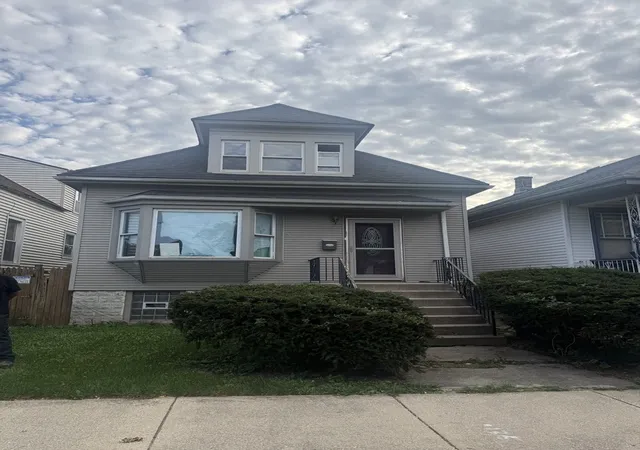 Photo 2 of Sale Pending at 1313 W 72nd Street, Chicago, IL 60636 | MLS# 12783507 | Listing updated on 2026-10-20