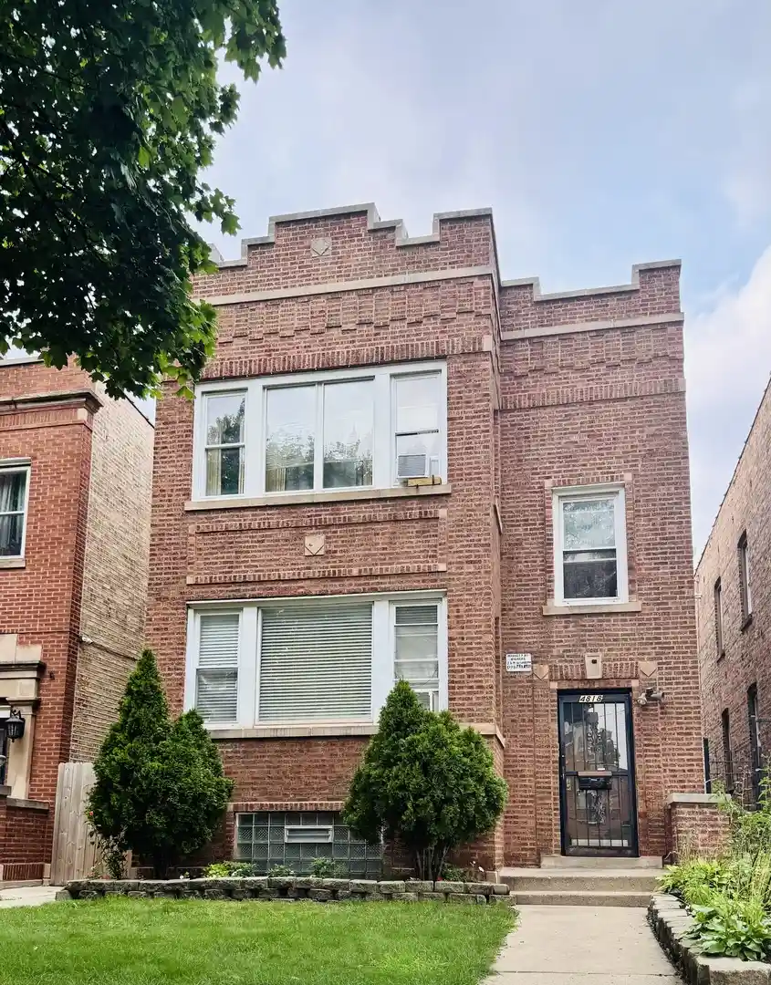 Listing Photo 2 - Condo for sale in 4818 W Fletcher St located at 4818 W Fletcher St, Chicago, IL 60641 - Unit 4818 W Fletcher St