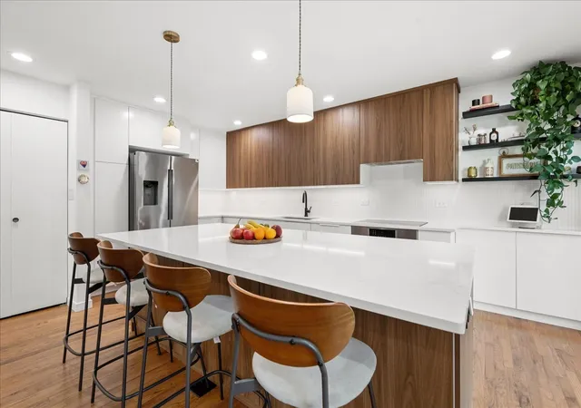 Photo 3 of Townhouse for sale at 1354 N Wolcott Ave #B, Chicago, IL 60622 | MLS# 12783628 | Listing updated on 2026-10-22