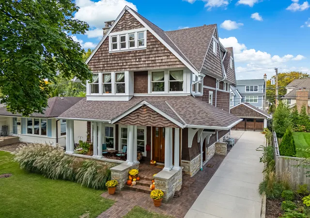 Single family home for sale at 210 S Madison St, Hinsdale, IL 60521 | MLS# 12783638