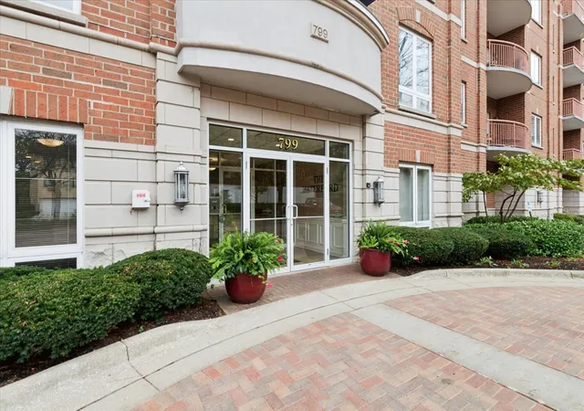 Photo 3 of Condo for sale at 799 Graceland Ave #207A, Des Plaines, IL 60016 | MLS# 12783653 | Listing updated on 2026-10-22