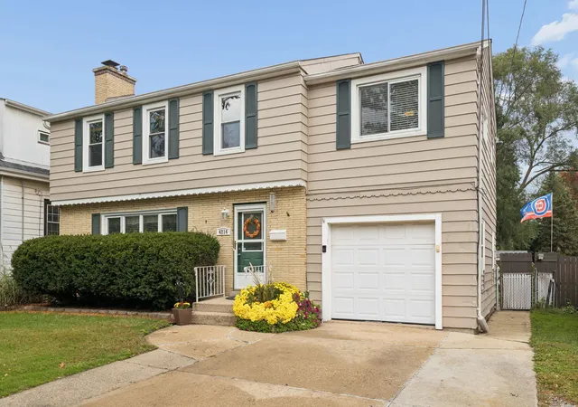 Photo 2 of Single family home for sale at 4216 149th Street, Midlothian, IL 60445 | MLS# 12783690 | Listing updated on 2026-10-27
