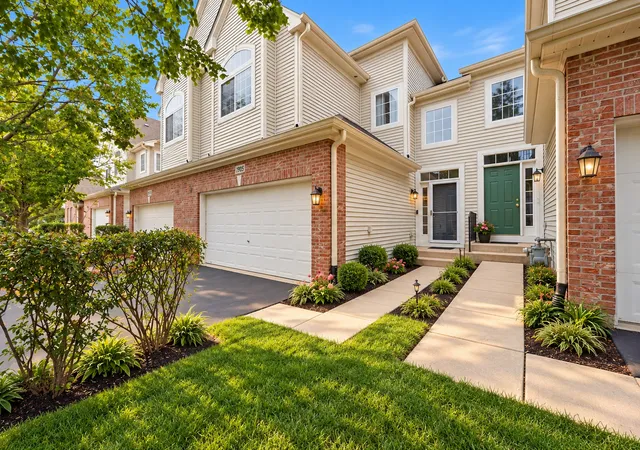 Photo 1 of Townhouse for sale at 1905 Maureen Dr, Hoffman Estates, IL 60192 | MLS# 12783730 | Listing updated on 2026-10-13