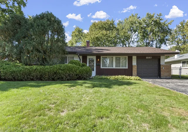 Single family home for sale at 1680 Pierce Rd, Hoffman Estates, IL 60169 | MLS# 12783732