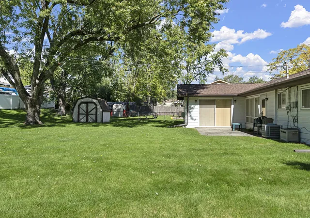 Photo 2 of Single family home for sale at 1680 Pierce Rd, Hoffman Estates, IL 60169 | MLS# 12783732 | Listing updated on 2026-10-20