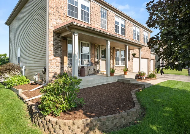 Photo 3 of Single family home for sale at 103 Evergreen Dr, Kirkland, IL 60146 | MLS# 12783738 | Listing updated on 2026-10-20