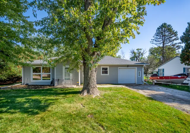 Single family home for sale at 41123 N 2nd Street, Antioch, IL 60002 | MLS# 12783773