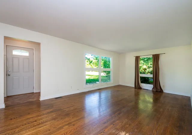 Photo 2 of Single family home for sale at 41123 N 2nd Street, Antioch, IL 60002 | MLS# 12783773 | Listing updated on 2026-10-20