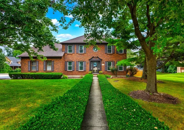 Photo 1 of Single family home for sale at 877 Bonnie Brae Ln, Bolingbrook, IL 60440 | MLS# 12783778 | Listing updated on 2026-10-23