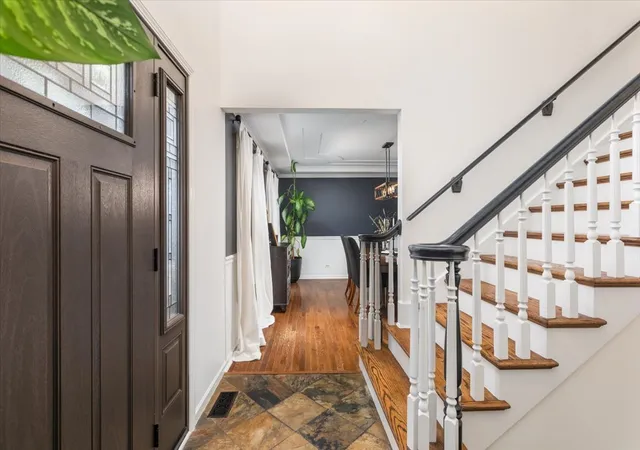 Photo 4 of Single family home for sale at 877 Bonnie Brae Ln, Bolingbrook, IL 60440 | MLS# 12783778 | Listing updated on 2026-10-23