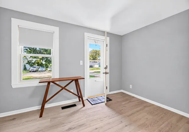 Listing Photo 5 - Condo for sale in building located at 326 S Walnut St, Sycamore, IL 60178