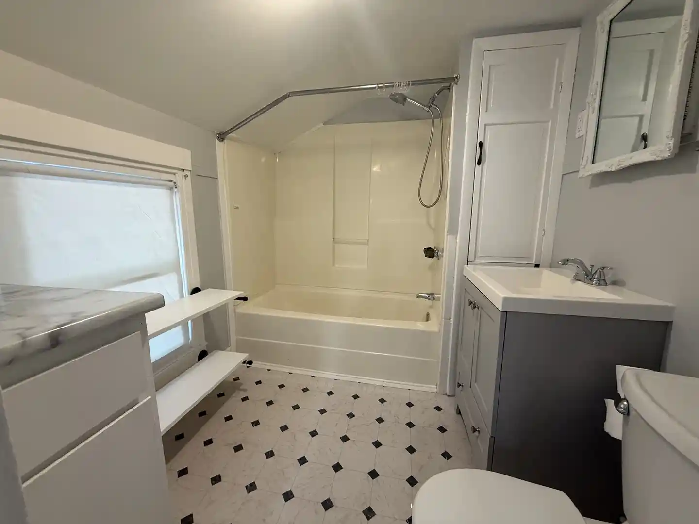 Listing Photo 52 - Condo for sale in 326 S Walnut St located at 326 S Walnut St, Sycamore, IL 60178 - Unit 326 S Walnut St