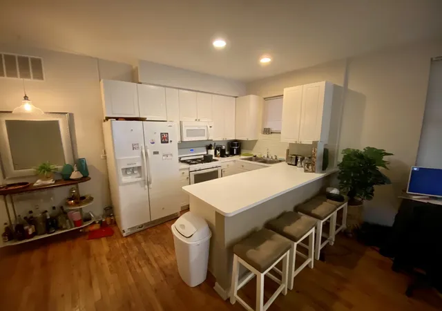 Photo 4 of House for sale at 3033 N Racine Ave #1, Chicago, IL 60657 | MLS# 12783819 | Listing updated on 2026-10-18