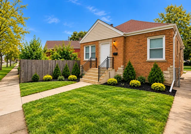 Photo 1 of Single family home for sale at 3468 W Columbus Ave, Chicago, IL 60652 | MLS# 12783853 | Listing updated on 2026-10-19