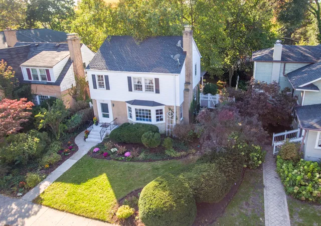 Single family home for sale at 650 Asbury Ave, Evanston, IL 60202 | MLS# 12783874