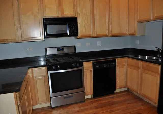 Photo 2 of Condo for sale at (Undisclosed), Chicago, IL 60637 | MLS# 12783915 | Listing updated on 2026-10-21