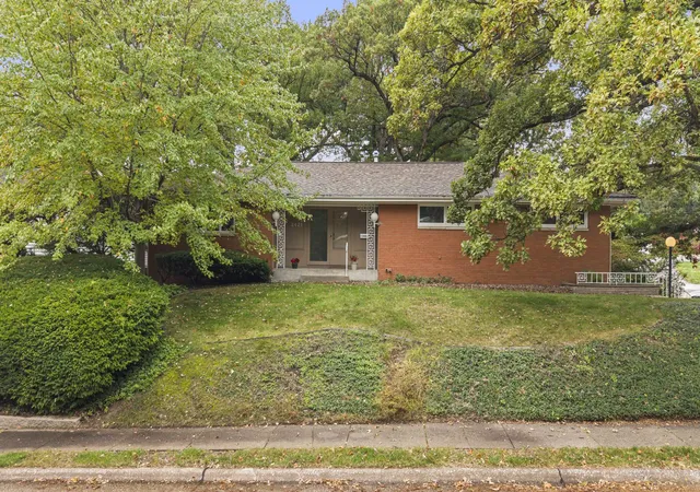Photo 2 of Single family home for sale at 3421 51st Street, Moline, IL 61265 | MLS# 12783918 | Listing updated on 2026-10-22