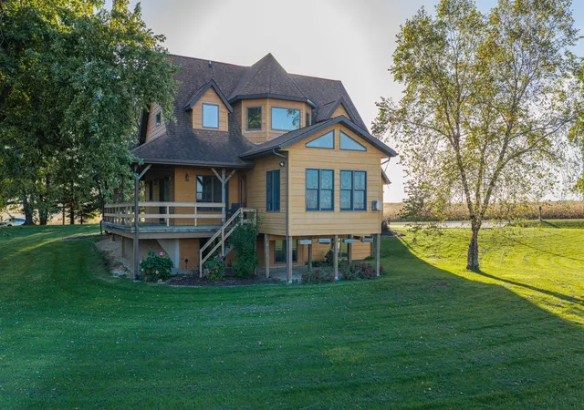 Photo 1 of Single family home for sale at 328 Zimmerman Rd, Mendota, IL 61342 | MLS# 12783925 | Listing updated on 2026-10-20