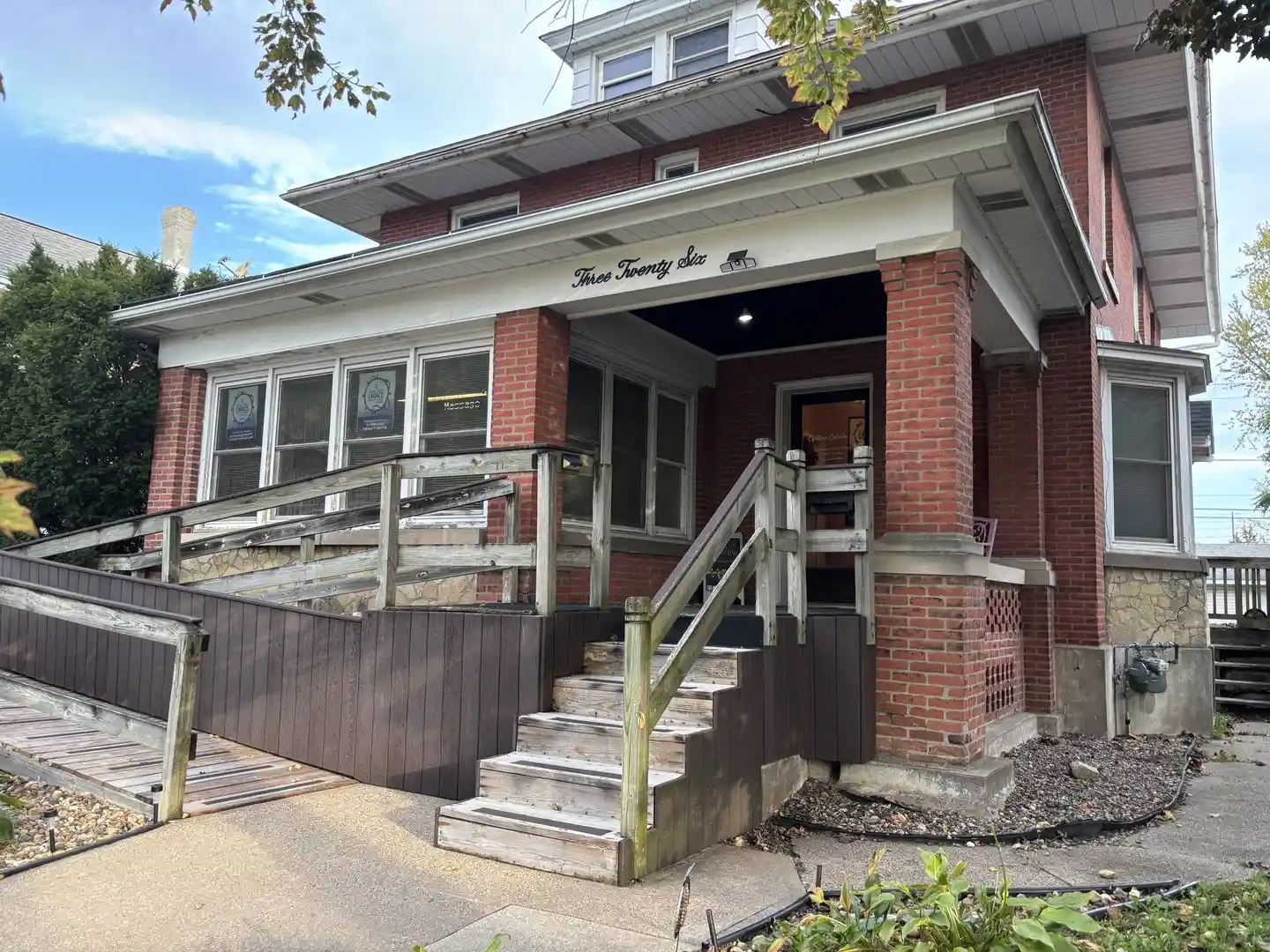 Listing Photo 2 - Condo for sale in 326 3rd Ave S located at 326 3rd Ave S, Clinton, IA 52732 - Unit 326 3rd Avenue S
