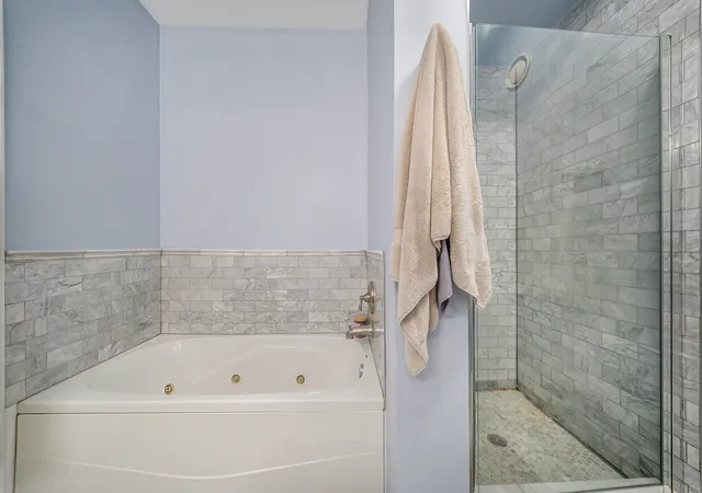 Photo 3 of Condo for sale at 125 S Jefferson St #607, Chicago, IL 60661 | MLS# 12783991 | Listing updated on 2026-10-22