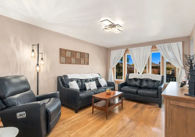 Photo 3 of Single family home for sale at 6535 W 60th Street, Chicago, IL 60638 | MLS# 12783996 | Listing updated on 2026-10-30