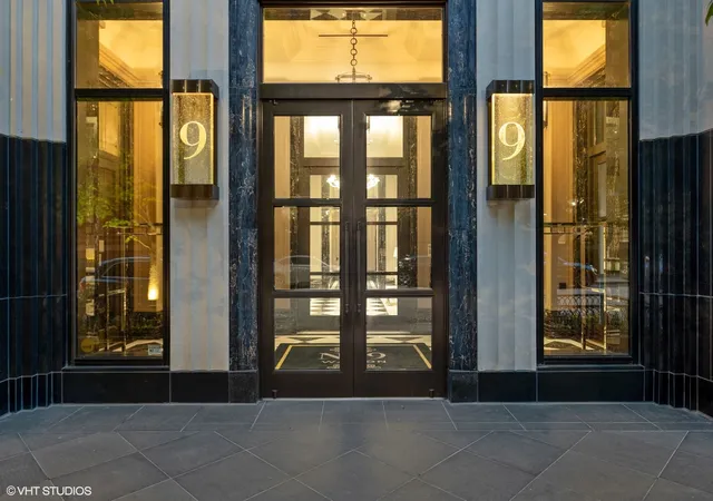 Condo for sale at 9 W Walton St #2202, Chicago, IL 60610 | MLS# 12784037