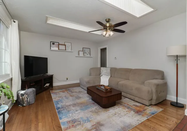 Photo 3 of Single family home for sale at 1010 Mcgregor St, Bloomington, IL 61701 | MLS# 12784047 | Listing updated on 2026-10-20
