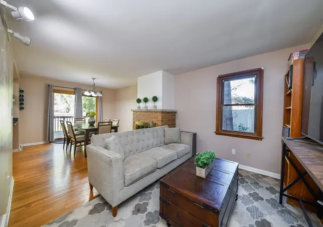 Photo 1 of Single family home for sale at 9 Moraine Ter, De Kalb, IL 60115 | MLS# 12784058 | Listing updated on 2026-10-22