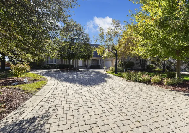 Photo 2 of Single family home for sale at 240 Boulder Dr, Lake In The Hills, IL 60156 | MLS# 12784078 | Listing updated on 2026-10-20