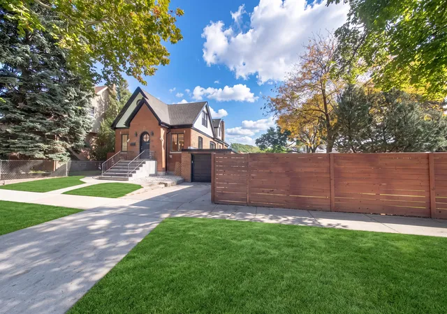 Photo 3 of Single family home for sale at 6417 N Oxford Ave, Chicago, IL 60631 | MLS# 12784084 | Listing updated on 2026-10-22