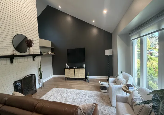 Photo 3 of Single family home for sale at 8948 Charrington Dr, Frankfort, IL 60423 | MLS# 12784102 | Listing updated on 2026-10-23