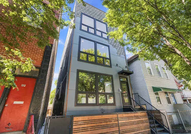 Photo 1 of Condo for sale at 3116 N Western Ave #1, Chicago, IL 60618 | MLS# 12784107 | Listing updated on 2026-10-21