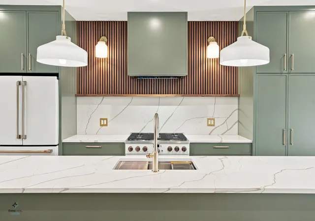 Photo 2 of Condo for sale at 3116 N Western Ave #1, Chicago, IL 60618 | MLS# 12784107 | Listing updated on 2026-10-21