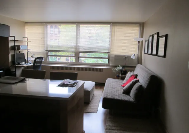 Photo 4 of Condo for sale at 3950 N Lake Shore Dr #204, Chicago, IL 60613 | MLS# 12784170 | Listing updated on 2026-10-20