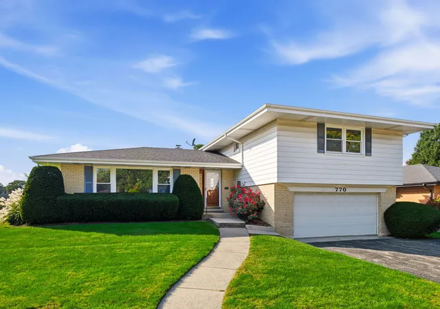 Photo 1 of Single family home for sale at 770 S Stuart Ave, Elmhurst, IL 60126 | MLS# 12784176 | Listing updated on 2026-10-20
