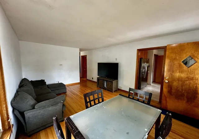Photo 3 of Single family home for sale at 3601 W 116th Place, Chicago, IL 60655 | MLS# 12784213 | Listing updated on 2026-10-28