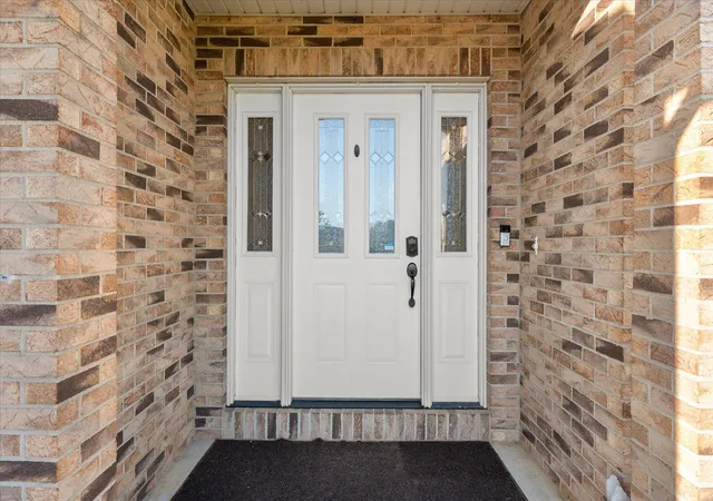 Photo 2 of Single family home for sale at 101 Red Bud Ct, Mahomet, IL 61853 | MLS# 12784237 | Listing updated on 2026-10-21