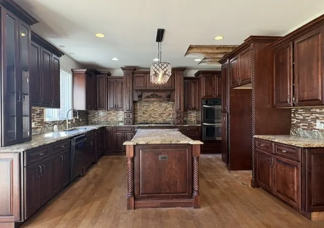 Photo 3 of Single family home for sale at 795 N Kenilworth Ave, Elmhurst, IL 60126 | MLS# 12784288 | Listing updated on 2026-10-22