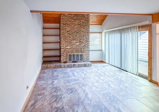 Photo 3 of Condo for sale at 3369 Beacon St #10, North Chicago, IL 60064 | MLS# 12784345 | Listing updated on 2026-10-22