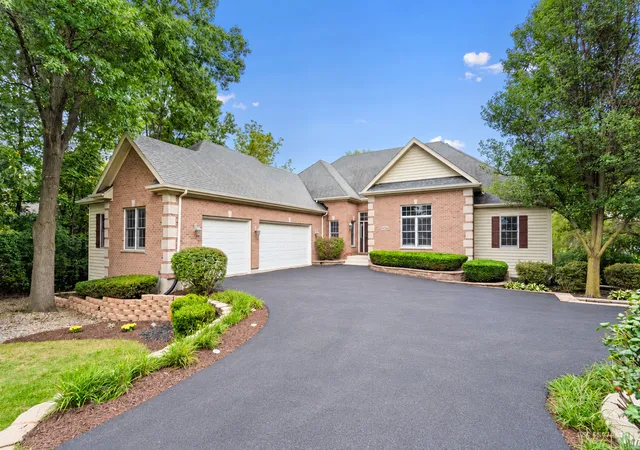 Single family home for sale at 6016 Highland Ln, Lakewood, IL 60014 | MLS# 12784399
