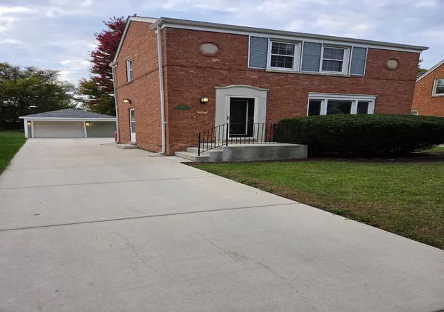 Single family home for sale at 908 Beach Ave, La Grange Park, IL 60526 | MLS# 12784414