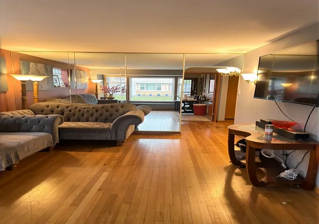 Photo 3 of Single family home for sale at 3135 W 84th Place, Chicago, IL 60652 | MLS# 12784430 | Listing updated on 2026-10-22