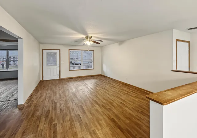 Photo 3 of Townhouse for sale at 110 Fleming Ct #110, Watseka, IL 60970 | MLS# 12784432 | Listing updated on 2026-10-22