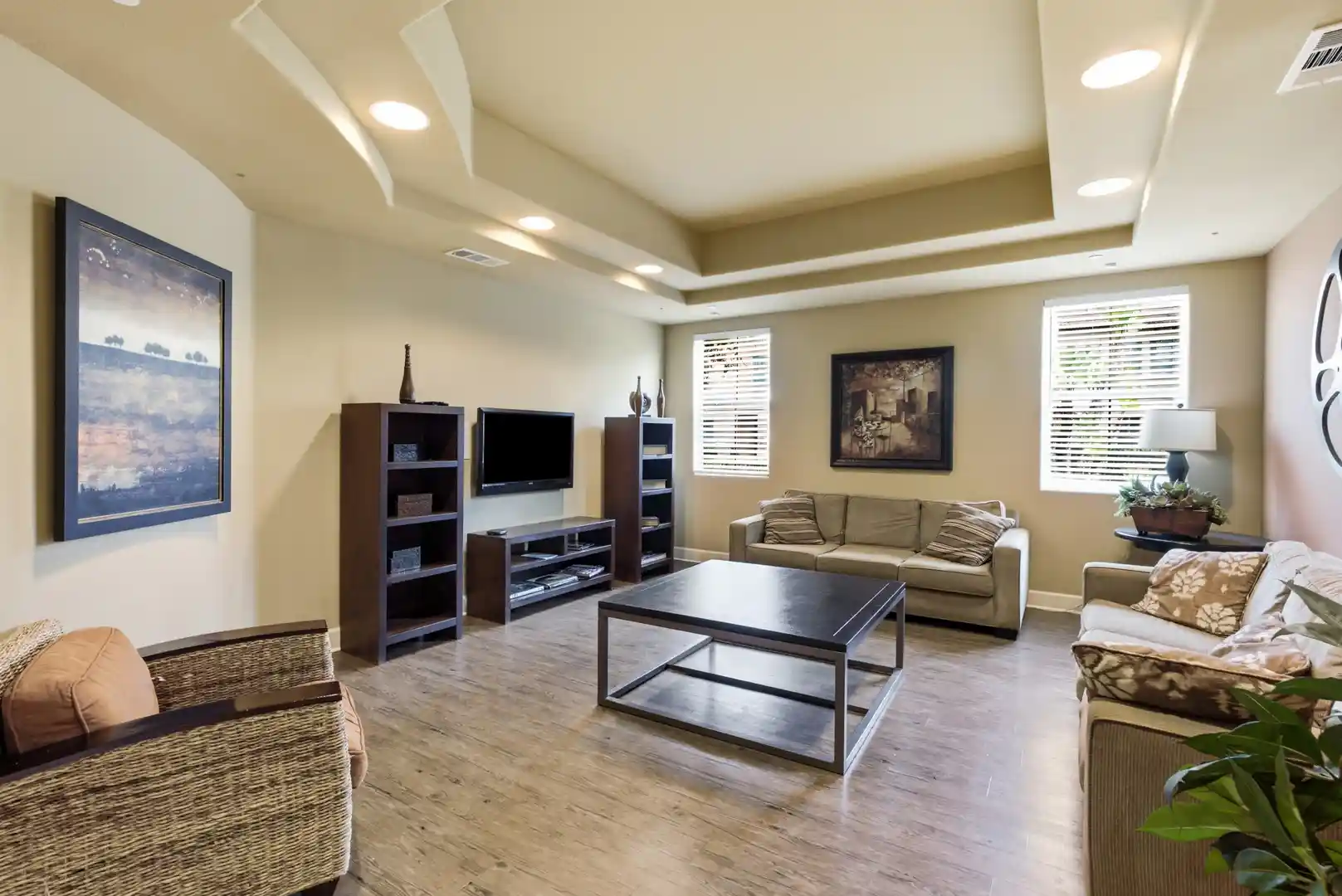 Listing Photo 48 - Condo for sale in 10782 New Grv Trl located at 10782 New Grv Trl, San Diego, CA 92130 - Unit #82