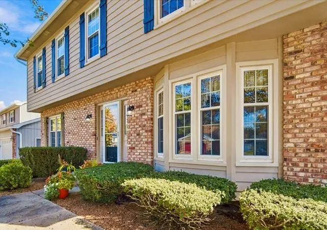 Photo 1 of Single family home for sale at 20 Kensington Cir, Bloomington, IL 61704 | MLS# 12784446 | Listing updated on 2026-10-21