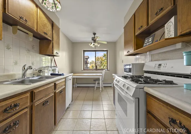 Photo 4 of Condo for sale at 1321 S Finley Rd #308, Lombard, IL 60148 | MLS# 12784482 | Listing updated on 2026-10-20