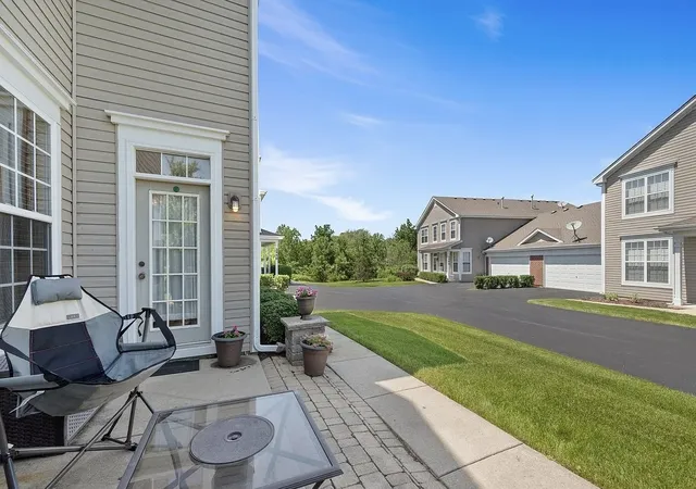 Photo 3 of Townhouse for sale at 296 Whitfield Dr #A, Sugar Grove, IL 60554 | MLS# 12784497 | Listing updated on 2026-10-20